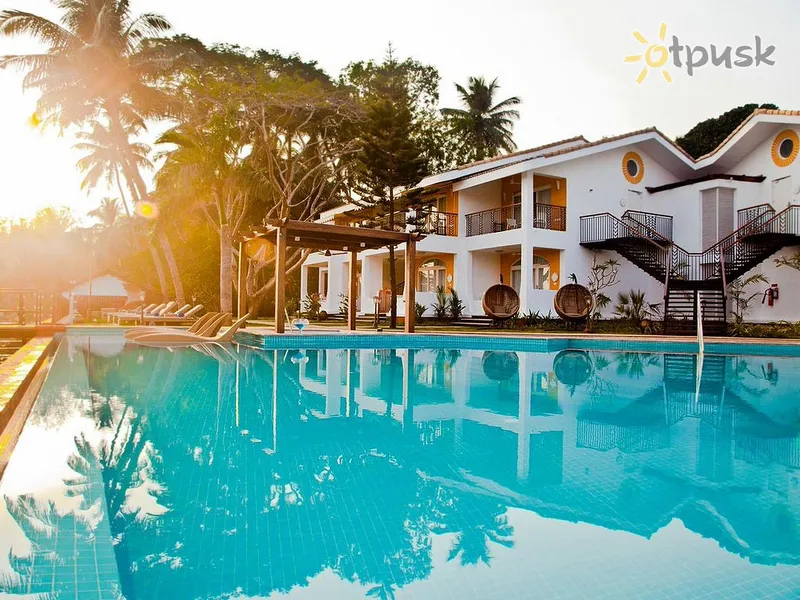 Фото отеля Acron Waterfront Resort 4* Šiaurės Goa Indija išorė ir baseinai
