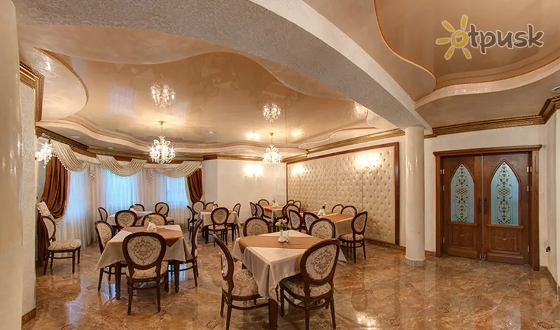 Фото отеля Горный Кристалл 3* Bukovela (Poļanica) Ukraina - Karpati bāri un restorāni