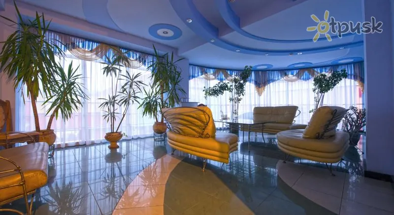 Фото отеля Пивденный 3* Львов Украина лобби и интерьер
