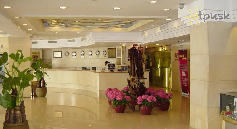 Фото отеля Guangzhou Jiangyue Hotel 3* Guangdžou Kinija fojė ir interjeras