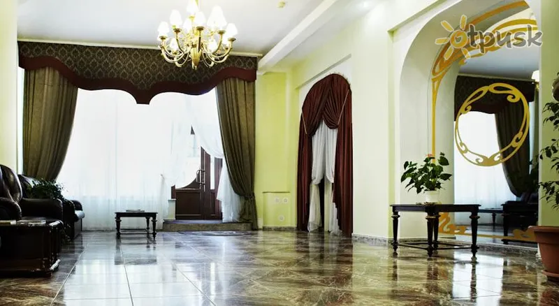 Фото отеля Астория 3* Dņepru Ukraina vestibils un interjers