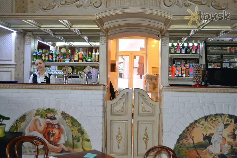 Фото отеля Тональ 2* Mukačevas Ukraina – Karpatai barai ir restoranai
