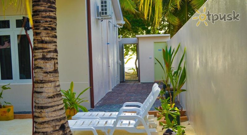 Фото отеля Holiday Lodge 3* Южный Мале Атолл Мальдивы номера