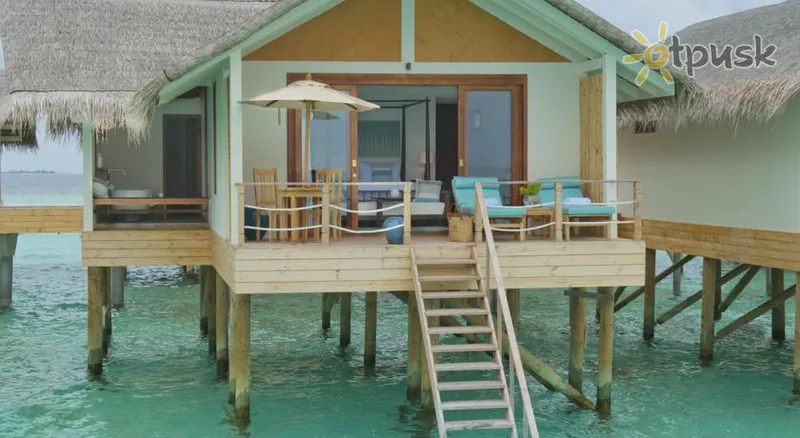 Фото отеля Loama Resort 5* Raa atolas Maldyvai išorė ir baseinai