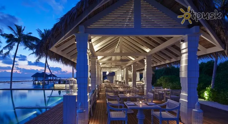Фото отеля Loama Resort 5* Раа Атолл Мальдивы бары и рестораны