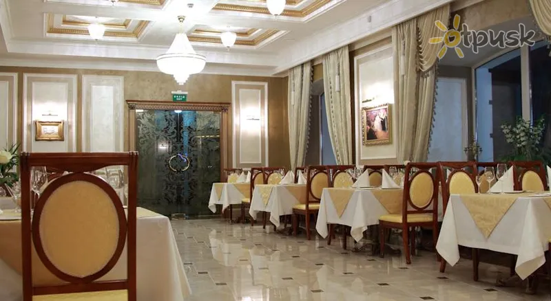Фото отеля Аристократ 4* Poltava Ukraina bāri un restorāni