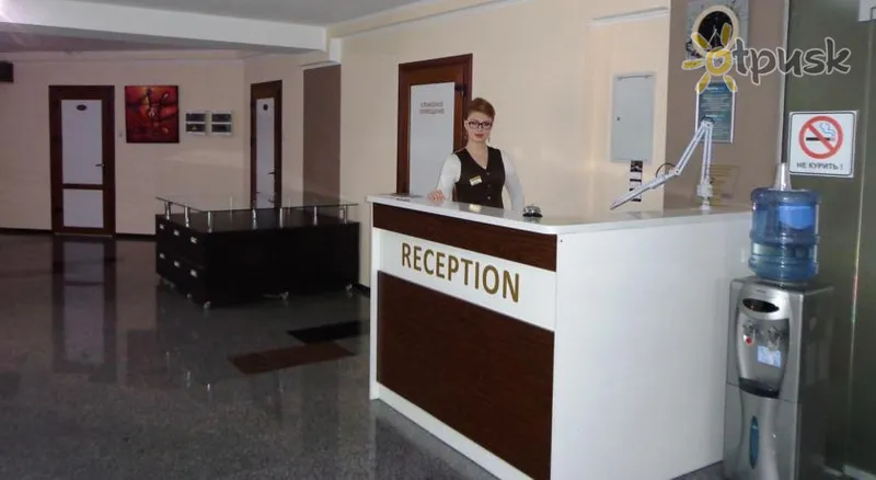 Фото отеля Mark Plaza Hotel 3* Николаев Украина лобби и интерьер