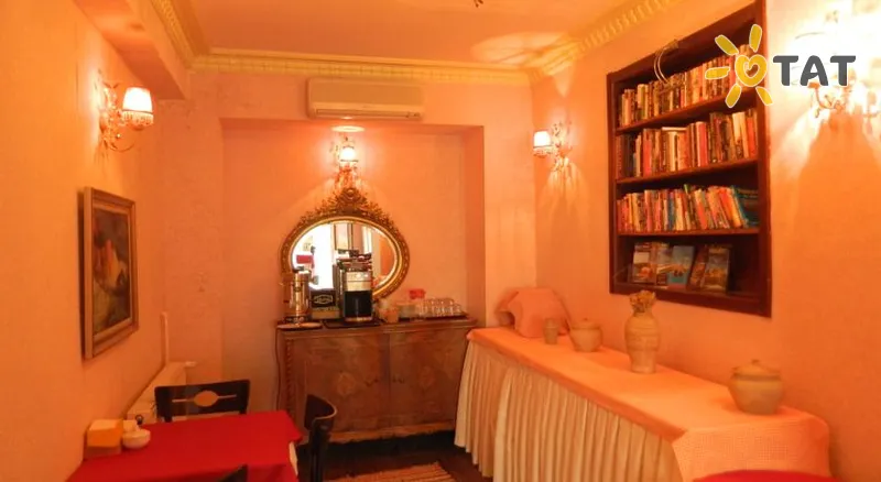 Фото отеля Apricot Hotel 3* Стамбул Туреччина бари та ресторани