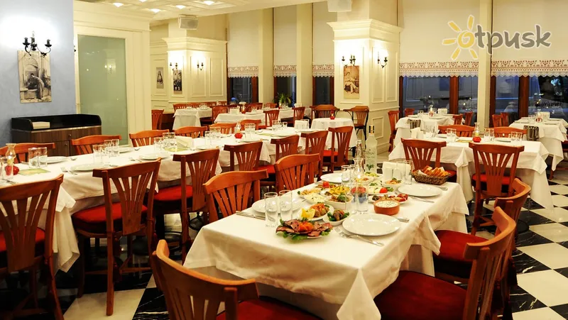 Фото отеля Palazzo Donizetti Hotel 4* Стамбул Туреччина бари та ресторани
