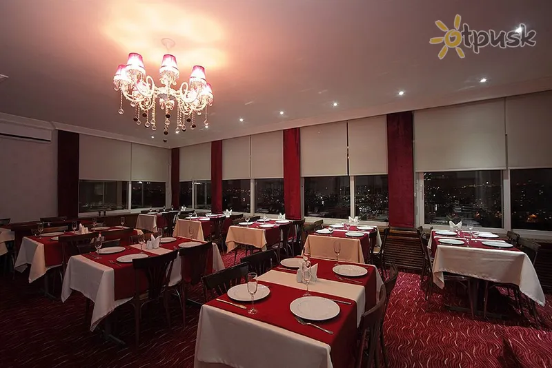Фото отеля Seref Hotel 2* Стамбул Туреччина бари та ресторани