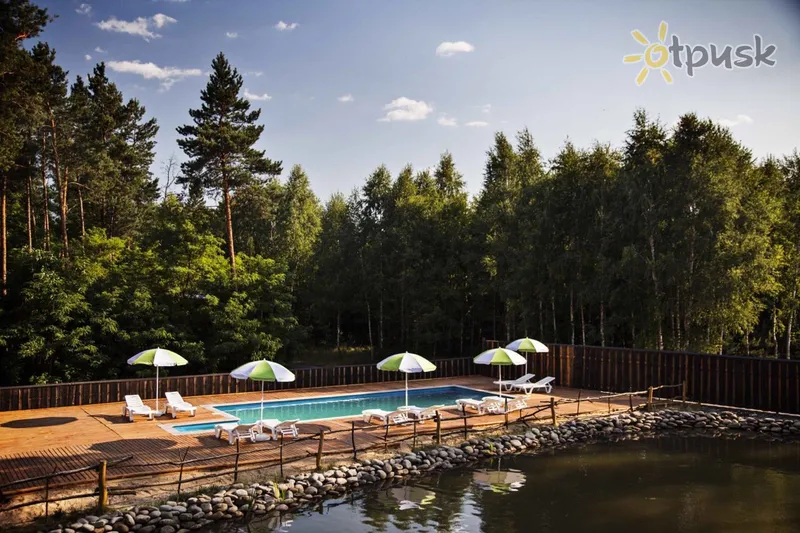 Фото отеля Царівка 3* Житомир Україна екстер'єр та басейни