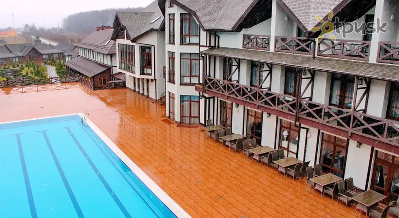 Фото отеля George Park Hotel 3* Černivcai Ukraina išorė ir baseinai