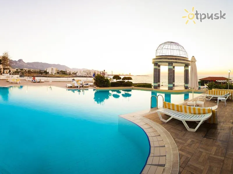 Фото отеля Dome Hotel 4* Кірінія Кіпр екстер'єр та басейни