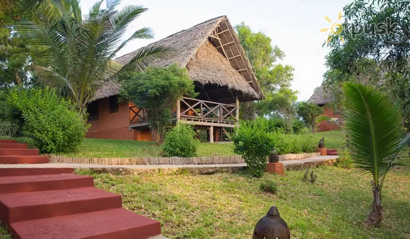 Фото отеля Kichanga Lodge 4* Pingue Tanzānija ārpuse un baseini