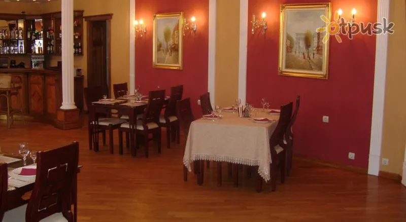 Фото отеля Европа 2* Kremenecs Ukraina bāri un restorāni