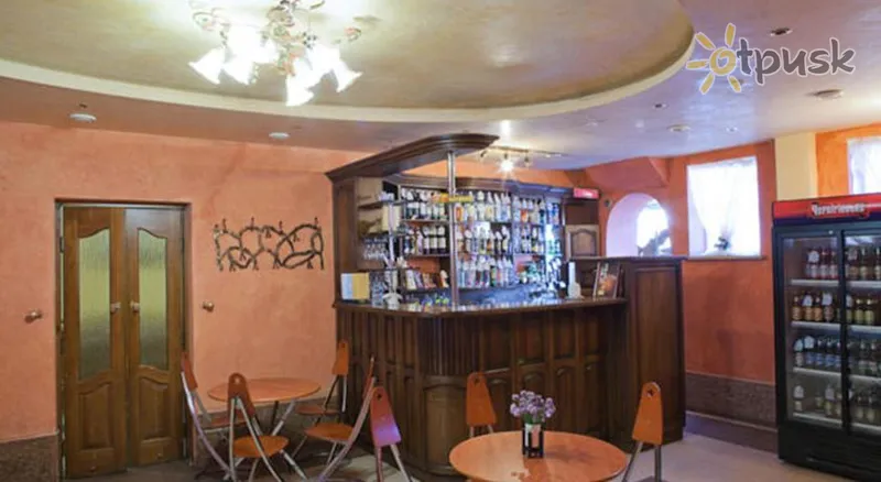 Фото отеля Оксана 2* Ļvova Ukraina bāri un restorāni
