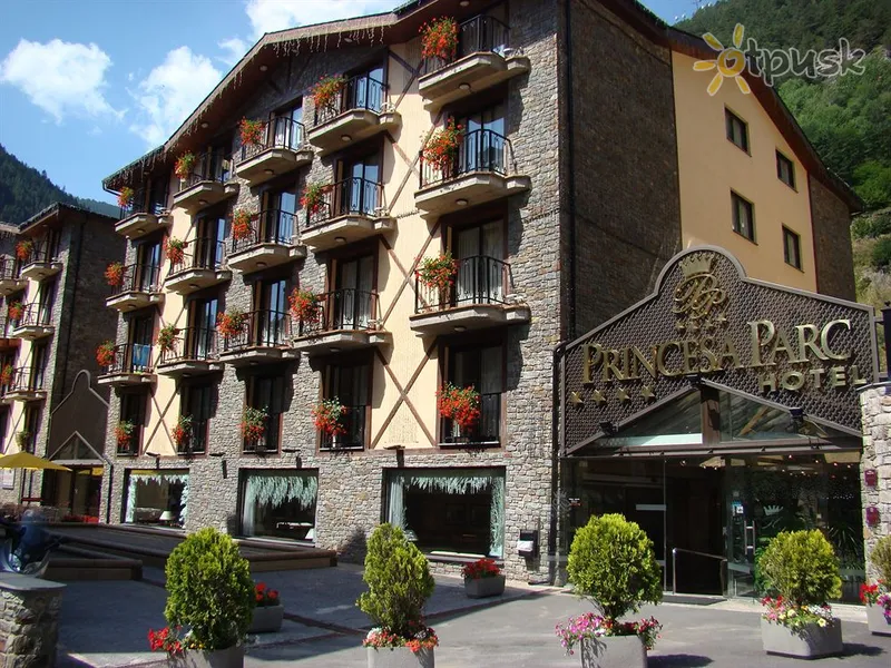Фото отеля Princesa Parc Hotel 4* Pal-Arinsal Andora ārpuse un baseini