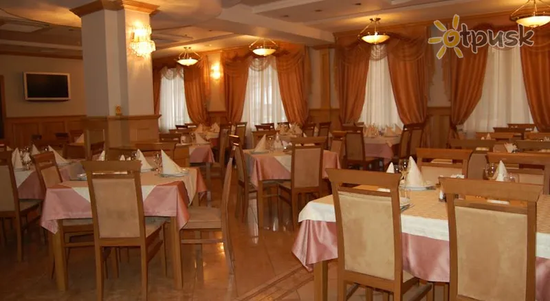 Фото отеля Оленка 2* Rahiva Ukraina - Karpati bāri un restorāni
