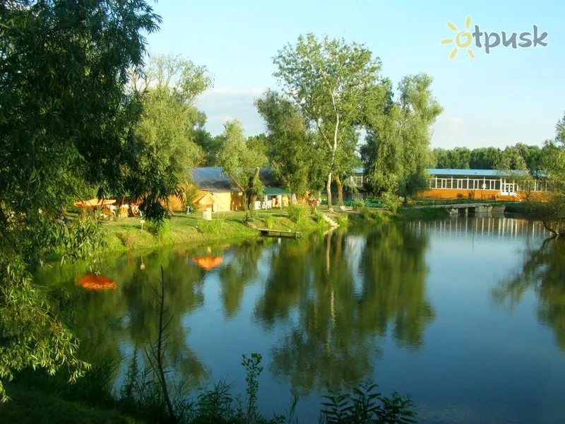 Фото отеля Дунай 2* Ізмаїл Україна екстер'єр та басейни