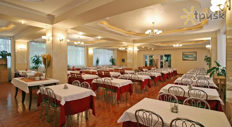 Фото отеля Санаторий Янтарь 3* Svetlogorskas Rusija barai ir restoranai