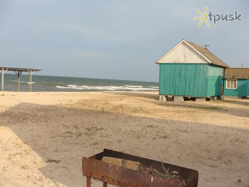 Фото отеля Свитанок 2 2* Арабатская стрелка Украина пляж