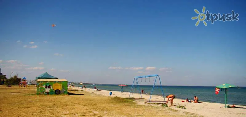 Фото отеля Чайка-1 2* Арабатская стрелка Украина пляж