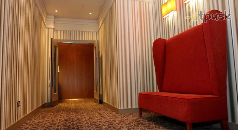 Фото отеля Maldron Hotel Derry 4* Лондондеррі Великобританія лобі та інтер'єр