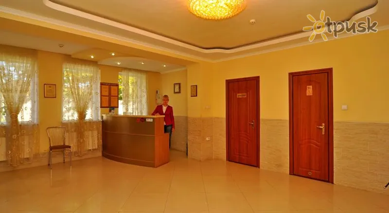 Фото отеля Орион 3* Moršynas Ukraina fojė ir interjeras