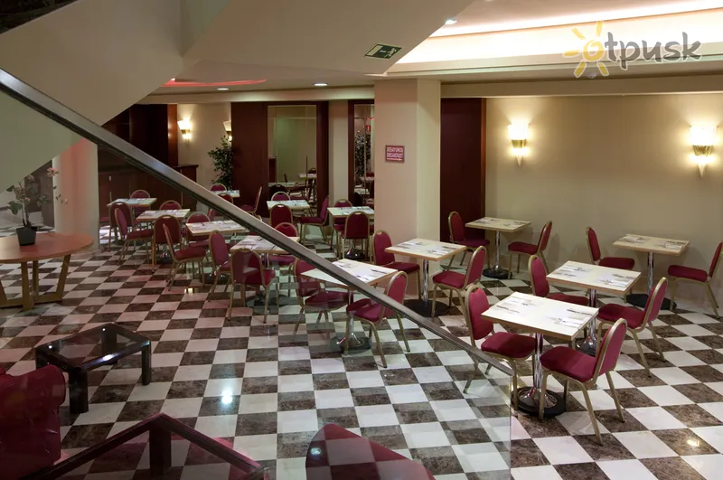 Фото отеля Sterling Hotel 3* Мадрид Іспанія бари та ресторани