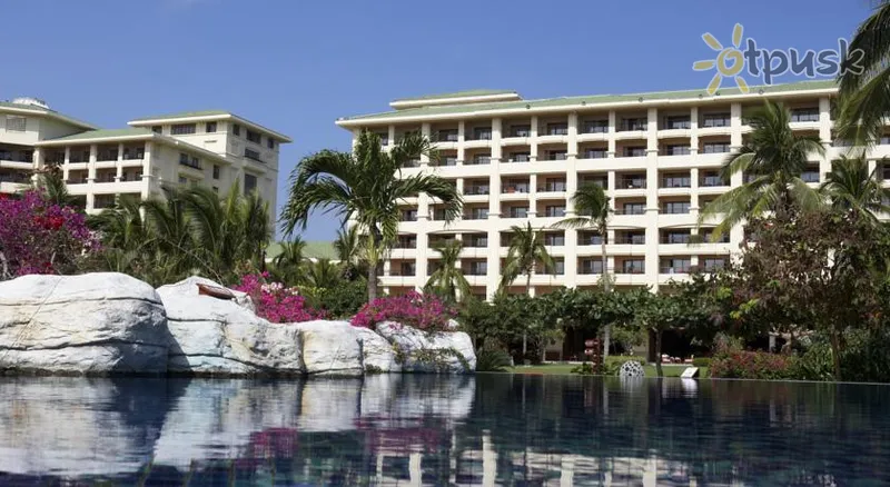 Фото отеля Horizon Resort & Spa 5* о. Хайнань Китай екстер'єр та басейни