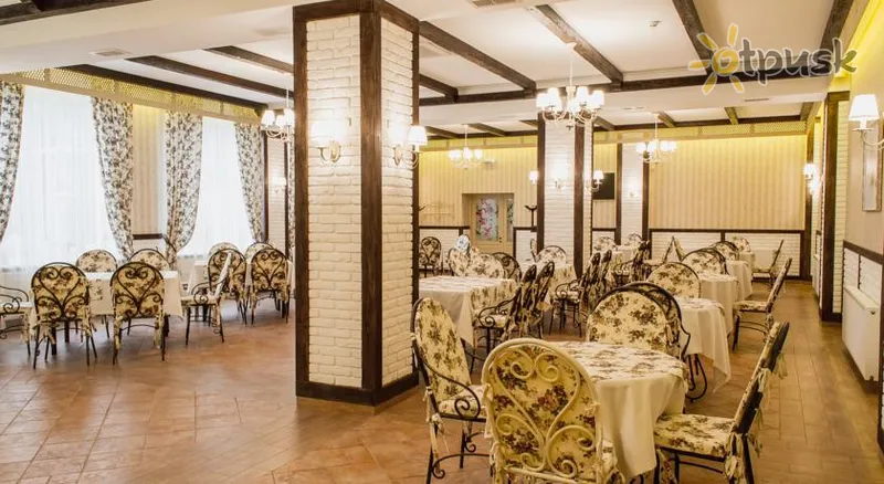 Фото отеля Green Hall Hotel 2* Ізмаїл Україна бари та ресторани