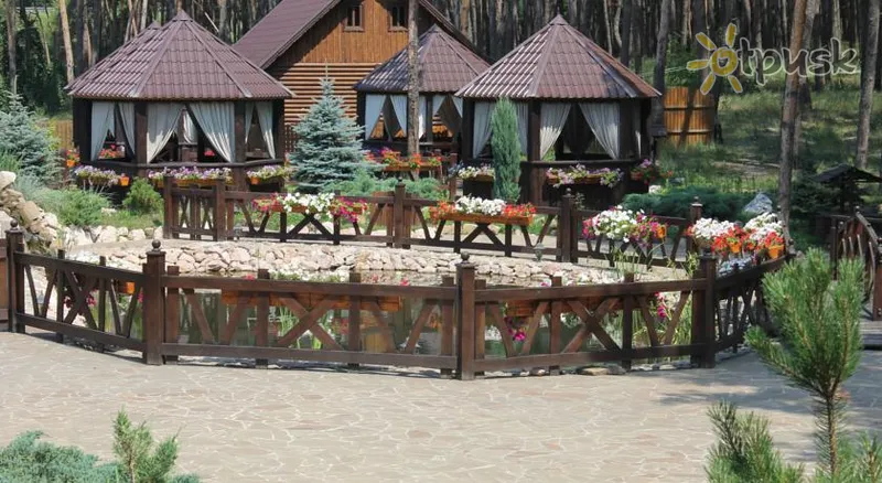 Фото отеля Берлога 3* Харьков Украина экстерьер и бассейны