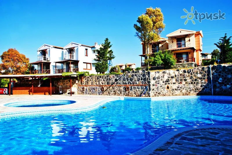 Фото отеля Akay Garden Family Club 3* Чешме Туреччина екстер'єр та басейни