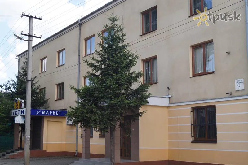Фото отеля Vira Hostel 1* Львов Украина экстерьер и бассейны