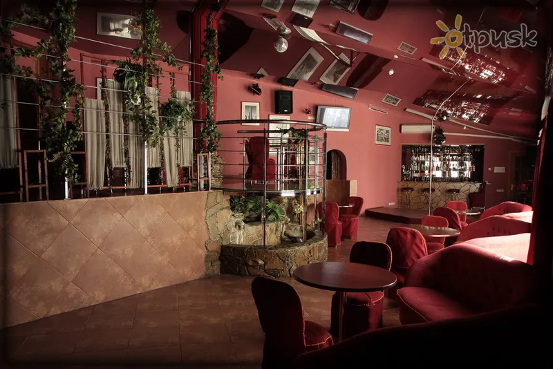 Фото отеля Bigstreet Hotel 2* Киев Украина бары и рестораны