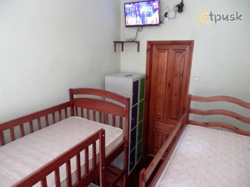 Фото отеля YourHostel 2 1* Киев Украина
