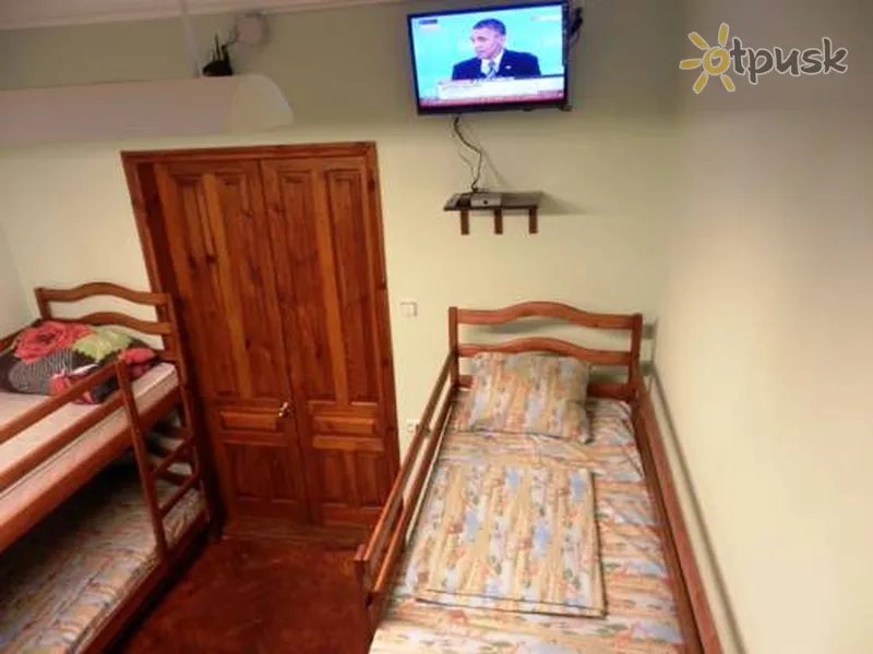 Фото отеля YourHostel 2 1* Киев Украина номера