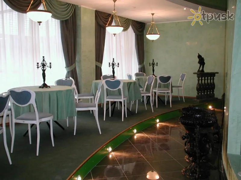 Фото отеля Каменный цветок 3* Trekhgorny Rusija barai ir restoranai