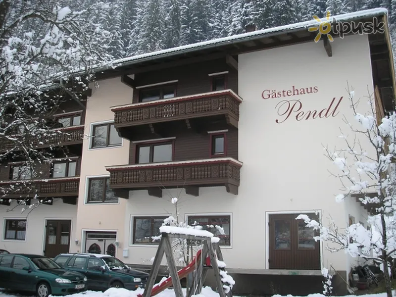 Фото отеля Pendl Gastehaus 2* Mayrhofenas Austrija išorė ir baseinai