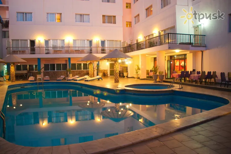 Фото отеля Mina Hotel 3* Акаба Иордания экстерьер и бассейны