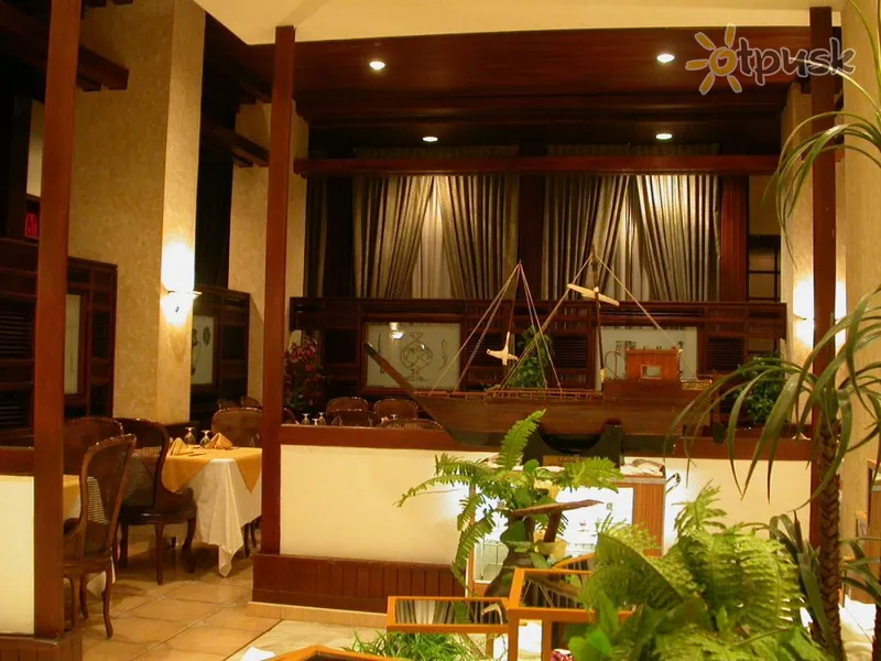 Фото отеля Jerusalem International Hotel 4* Амман Иордания бары и рестораны
