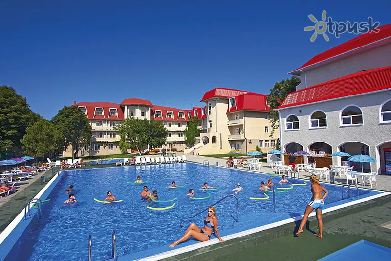 Фото отеля Чорне море 3* Анапа росія екстер'єр та басейни