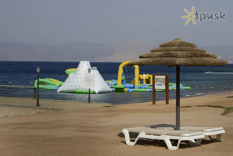 Фото отеля Aqaba Gulf Hotel 3* Акаба Иордания пляж