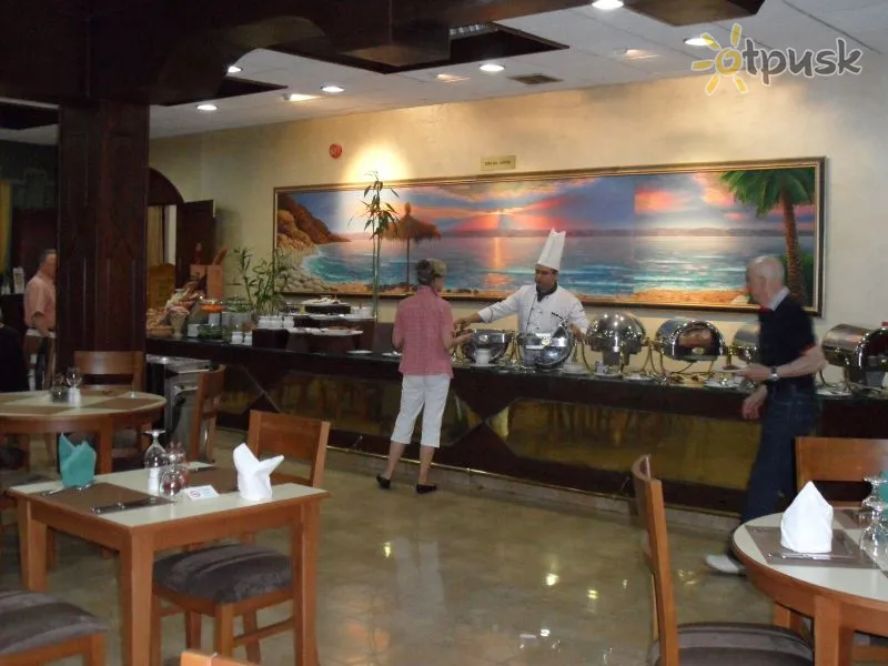 Фото отеля Aqaba Gulf Hotel 3* Акаба Иордания бары и рестораны