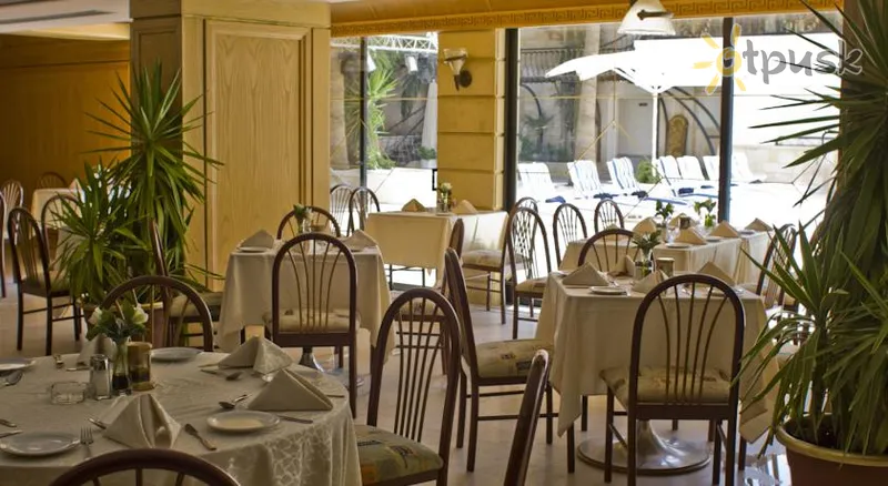Фото отеля Amman International Hotel 4* Ammāna Jordānija bāri un restorāni