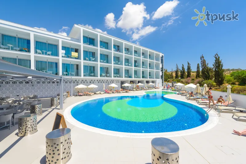 Фото отеля River Rock Hotel 3* Ayia Napa Kipras išorė ir baseinai