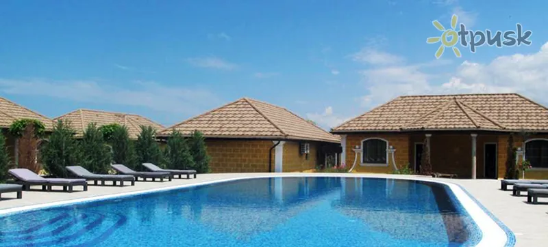 Фото отеля Leo Palace 4* Чорноморське Крим екстер'єр та басейни