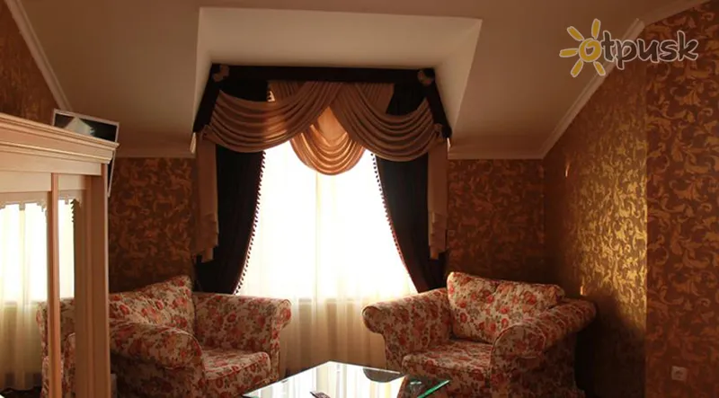 Фото отеля Leo Palace 4* Черноморское Крым лобби и интерьер