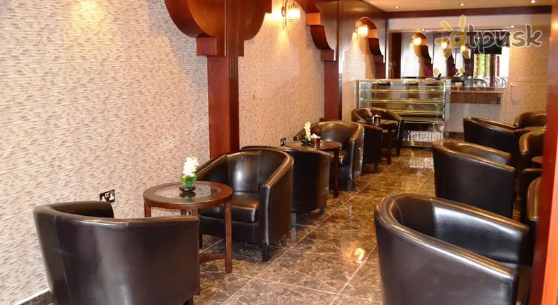 Фото отеля Skylight Hotel 3* Дубай ОАЕ бари та ресторани