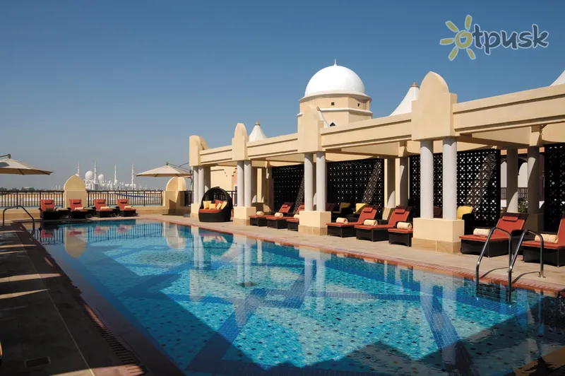 Фото отеля Shangri-La Hotel Qaryat Al Beri Abu Dhabi 5* Abu dabī AAE ārpuse un baseini